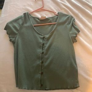 SO green top size M